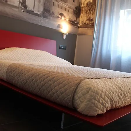 Alma Hotel