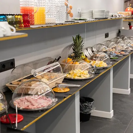 阿尔玛酒店 酒店