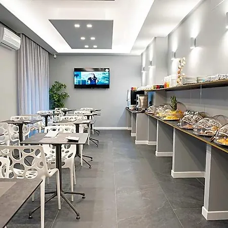 Alma Hotel